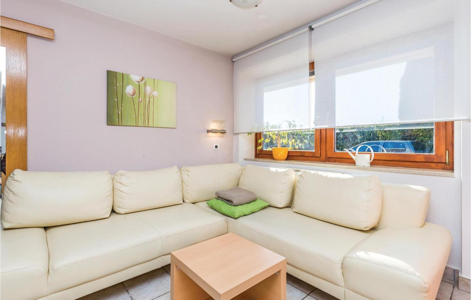 Stunning Apartment In Rijeka With 1 Bedrooms And Wifi Dış mekan fotoğraf